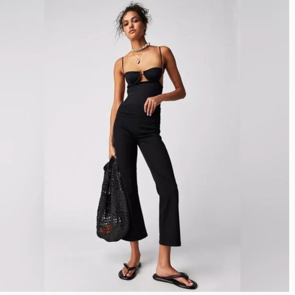 NWT Free People X We The Free In My Feelings mid Rise Crop Boot Black